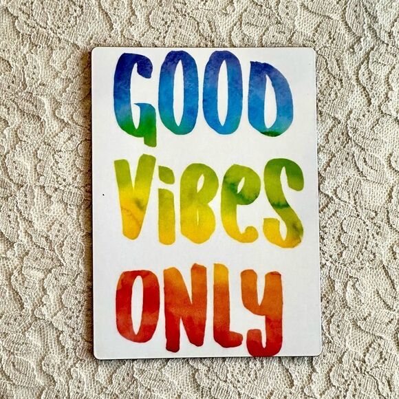 Colorful 'Good Vibes Only' Magnet - Picture 2 of 4